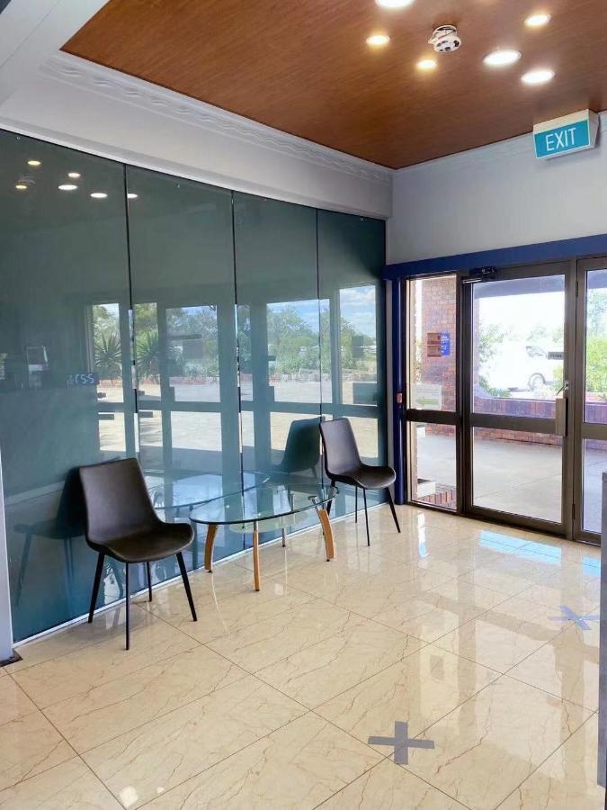 Oxley Motor Inn Brisbane Exteriör bild